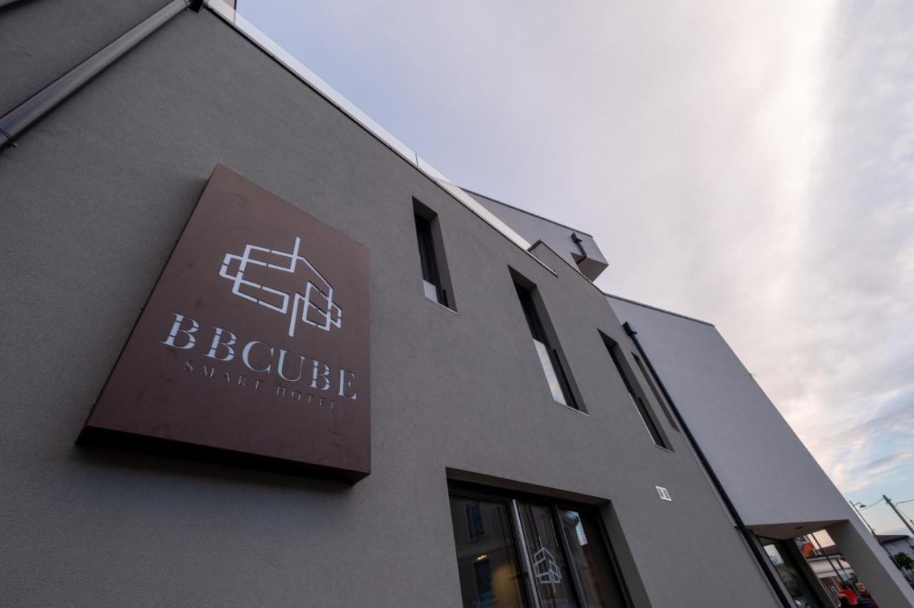 Hotel Bbcube Porto Viro Exterior foto